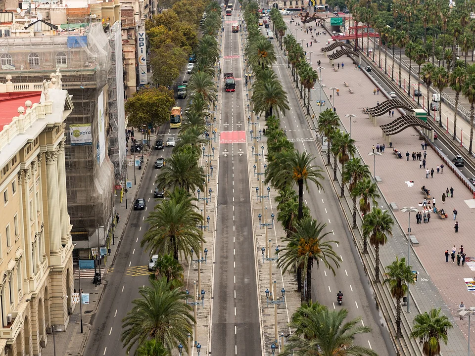 Serras Barcelona 5-star hotel on Passeig de Colom waterfront, Gothic Quarter